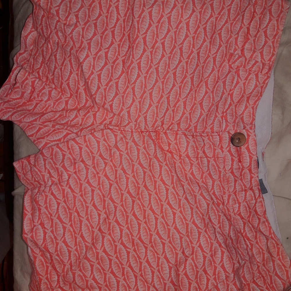 Fish patterned orange shorts